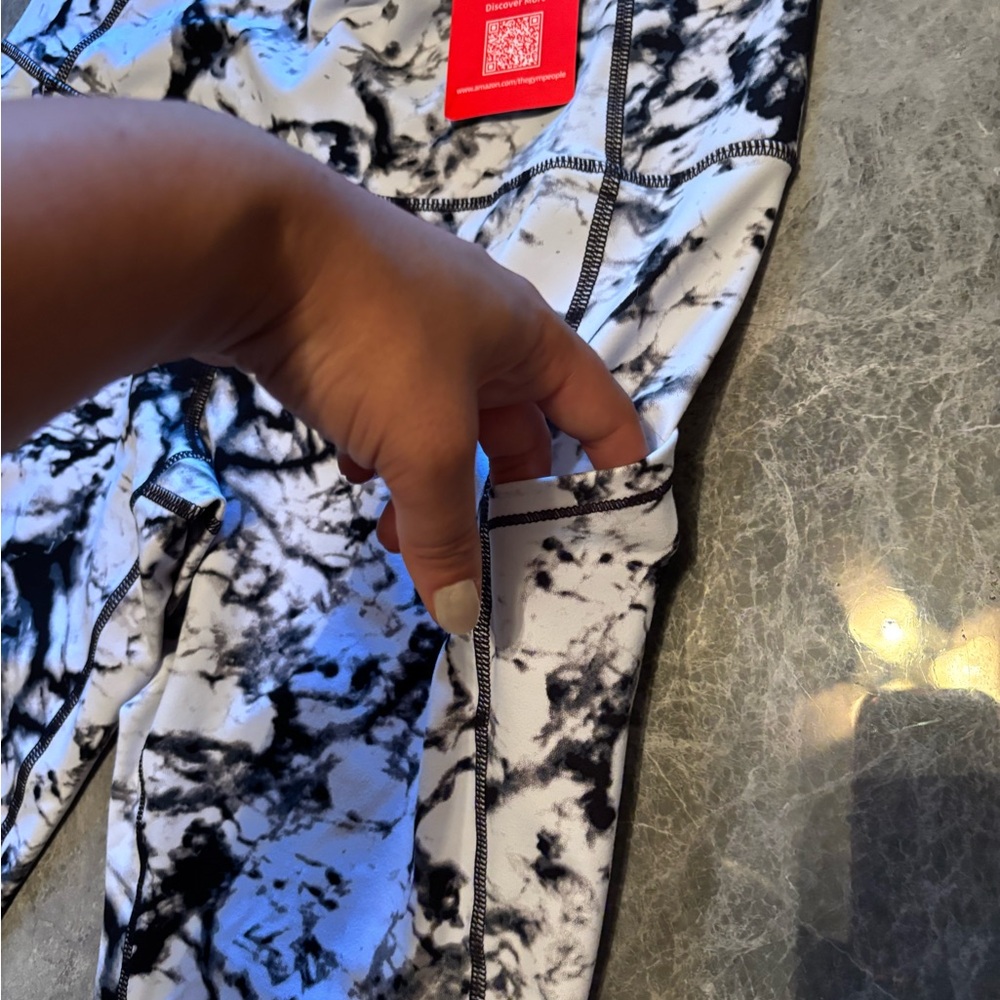 Workout Leggings - Picture 4 of 4